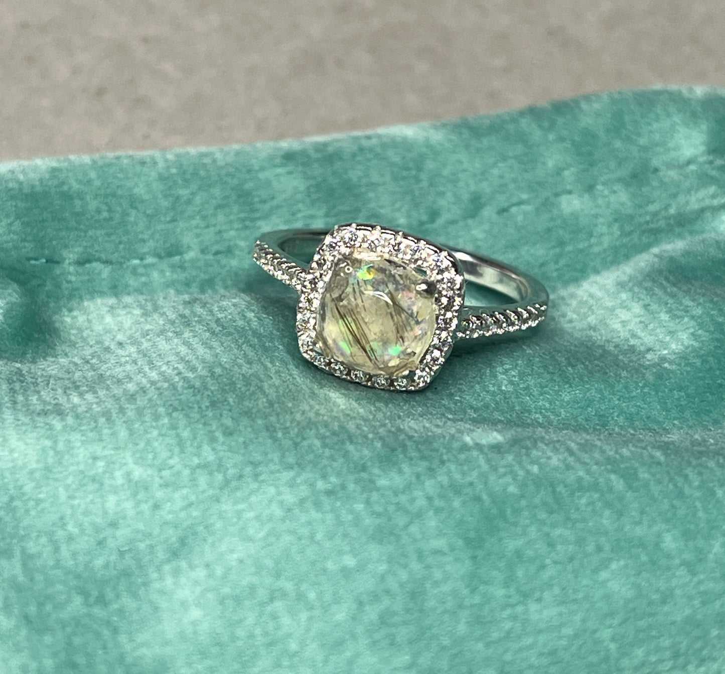 Anillo Corte Princesa