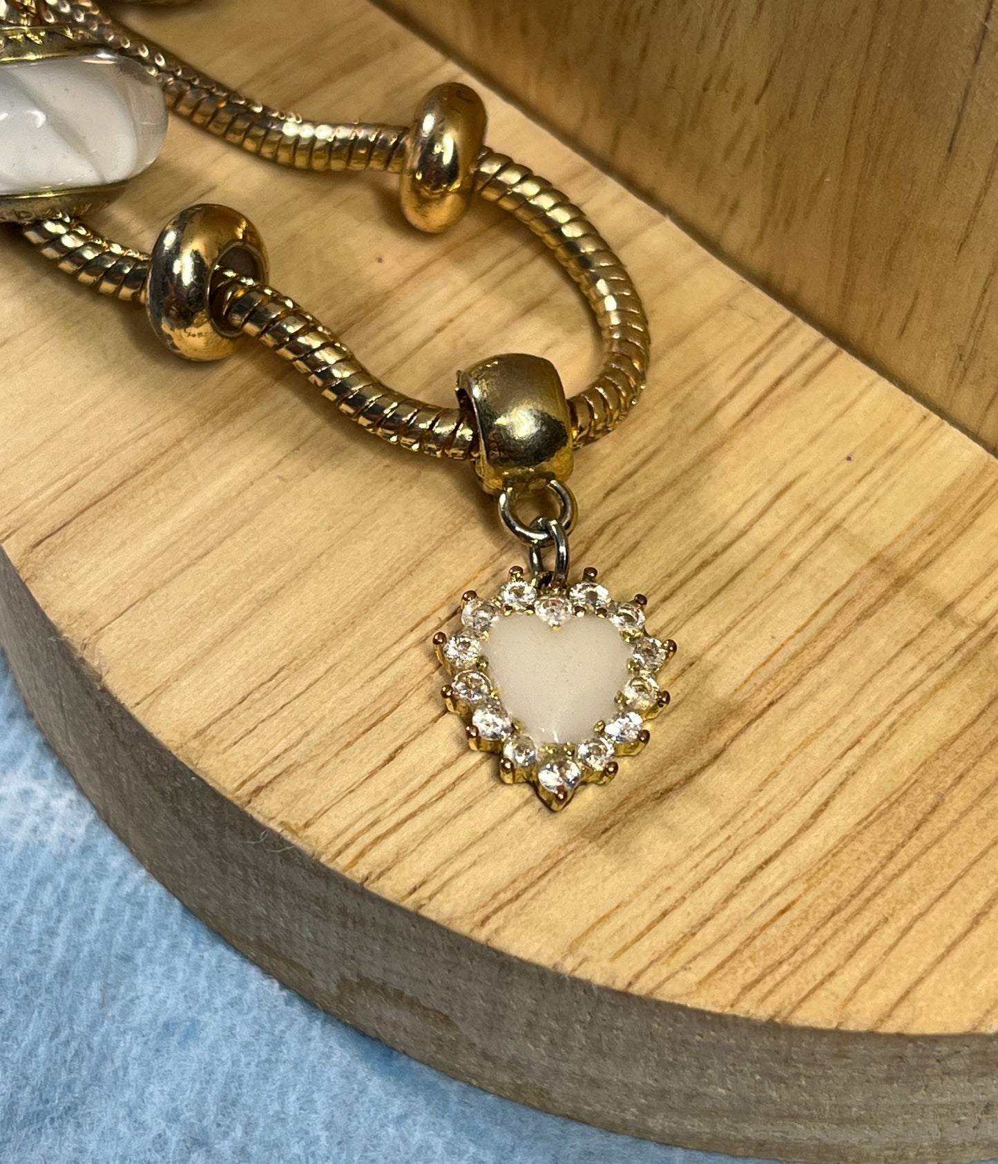 Charm Corazón Zirconias
