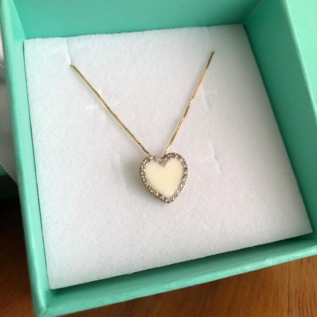 Corazón con Zirconias