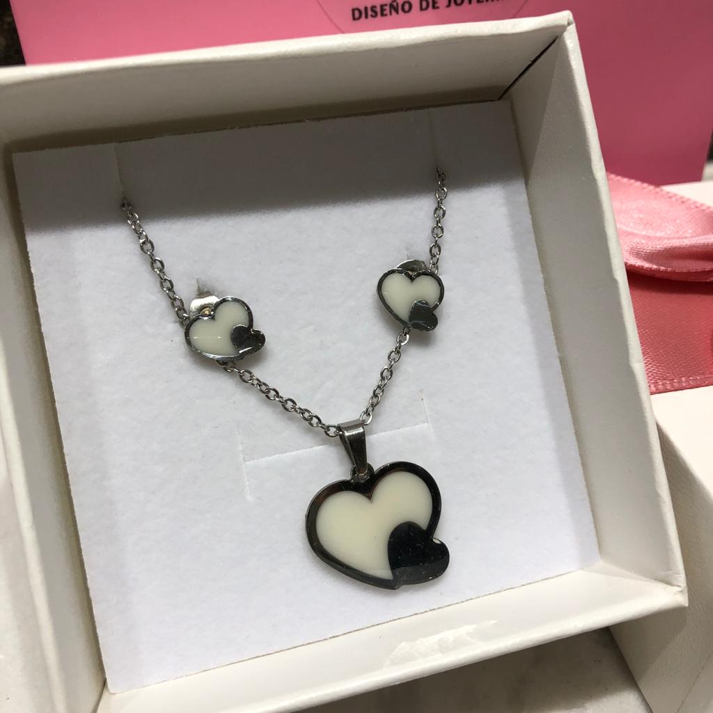 Conjunto Dos Corazones