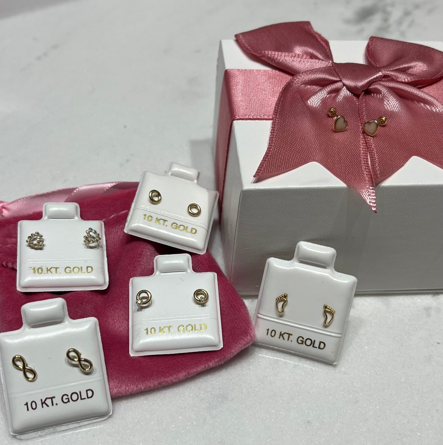 Aretes Broqueles de Oro